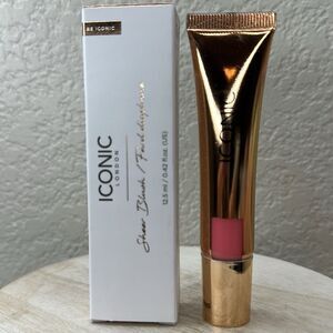 $18 🌙 Iconic London Sheer Blush In Shade Power Pink